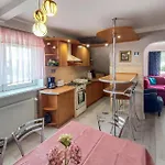 דירה 2 Bedroom In *