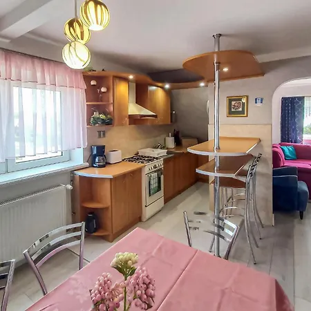 아파트 2 Bedroom In *