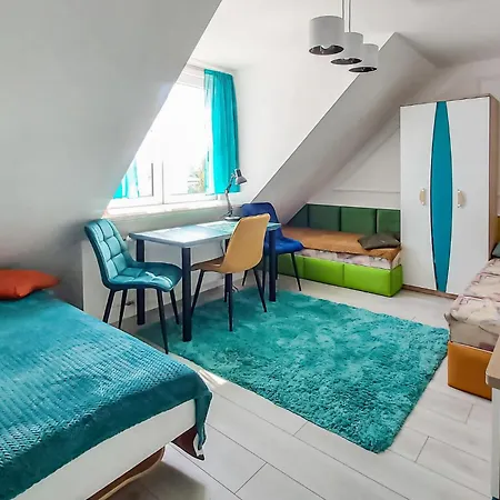 Amazing Apartment In Kolobrzeg With Kitchen Apartment *